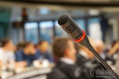 从活动结束开始，得从哪些角度收集信息和数据进行复盘？